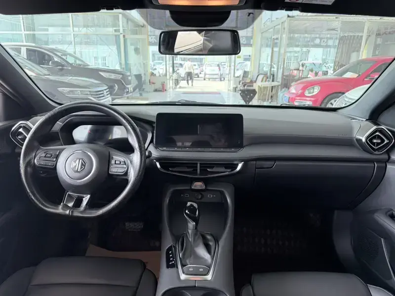 2025 MG 5 с пробегом 20 000 км