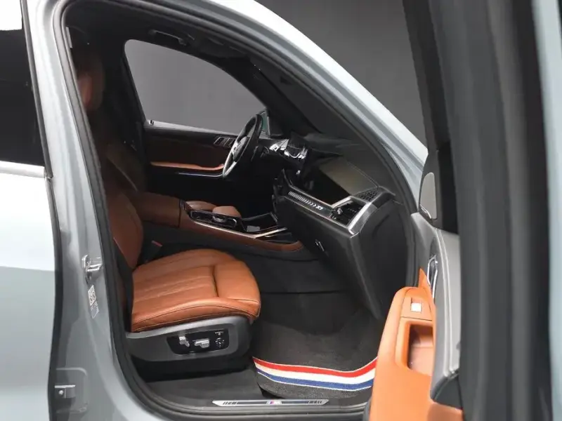 2024 BMW X7 с пробегом 29 904 км