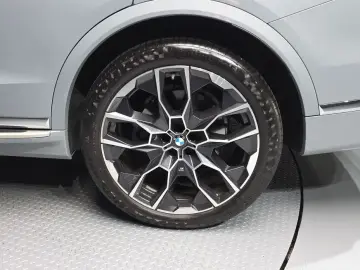2024 BMW X7 с пробегом 29 904 км