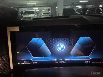 2025 BMW X7 с пробегом 5 500 км