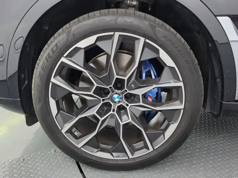 2024 BMW X7 с пробегом 18 995 км