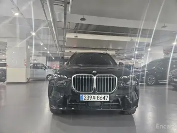 2025 BMW X7 с пробегом 14 165 км