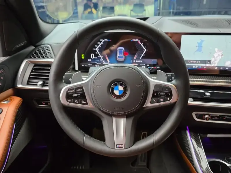 2025 BMW X7 с пробегом 5 000 км