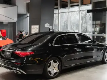 2024 Mercedes-Benz Maybach S-Класс с пробегом 9 500 км