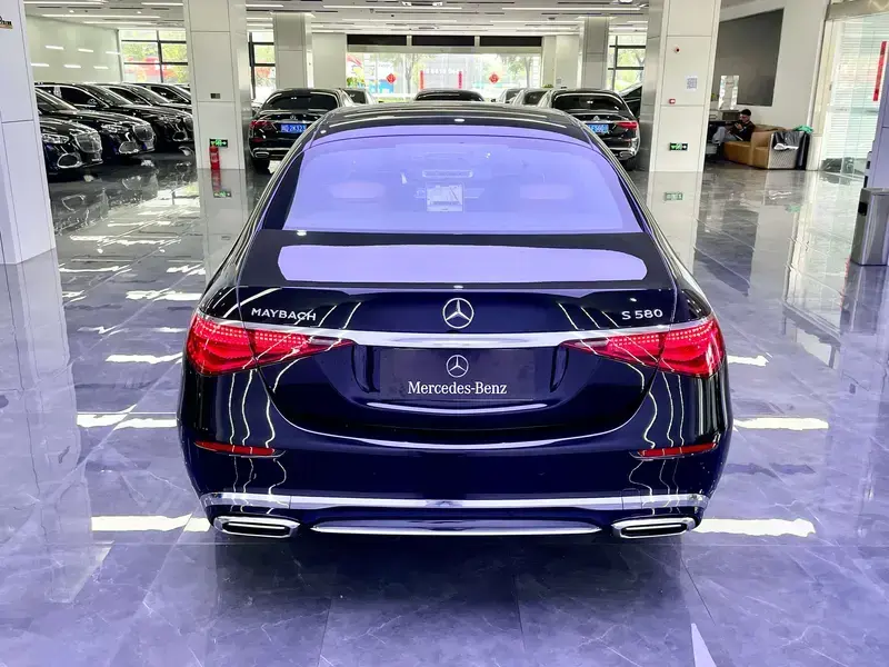 2024 Mercedes-Benz Maybach S-Класс с пробегом 9 000 км