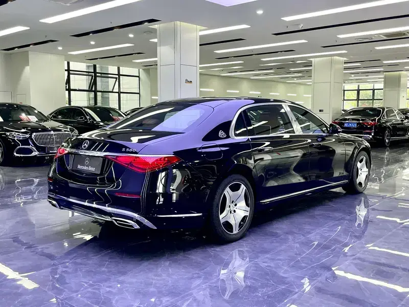 2024 Mercedes-Benz Maybach S-Класс с пробегом 9 000 км