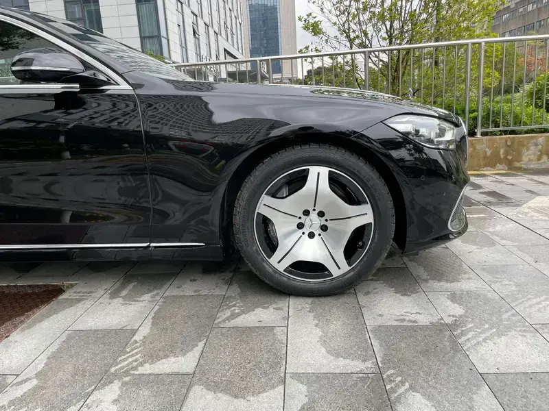 2024 Mercedes-Benz Maybach S-Класс с пробегом 9 000 км