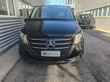 2024 Mercedes-Benz Vito с пробегом 19 000 км