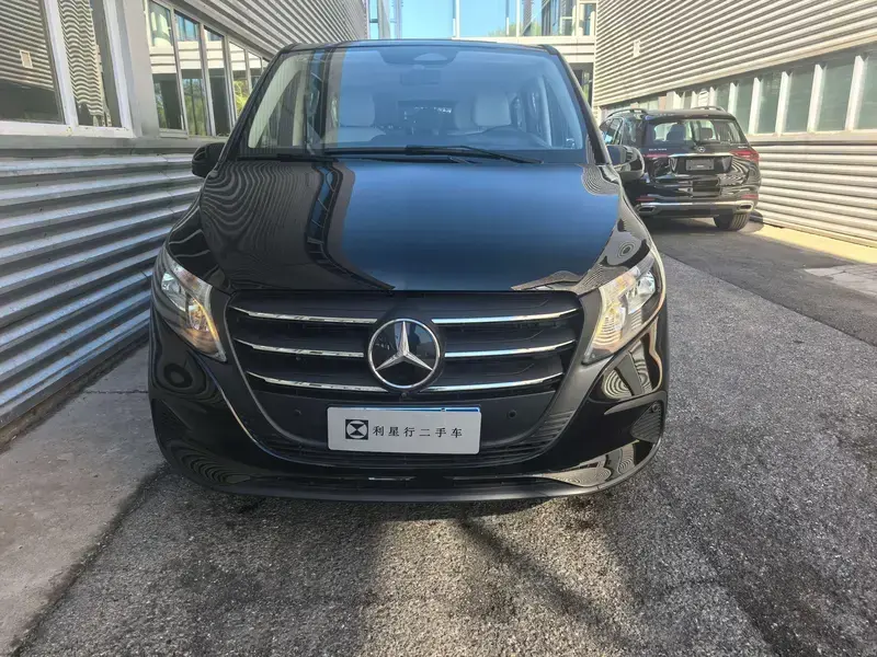 2024 Mercedes-Benz Vito с пробегом 19 000 км