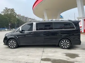 2023 Mercedes-Benz Vito с пробегом 22 000 км