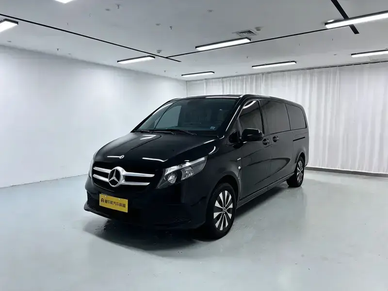 2023 Mercedes-Benz Vito с пробегом 33 500 км