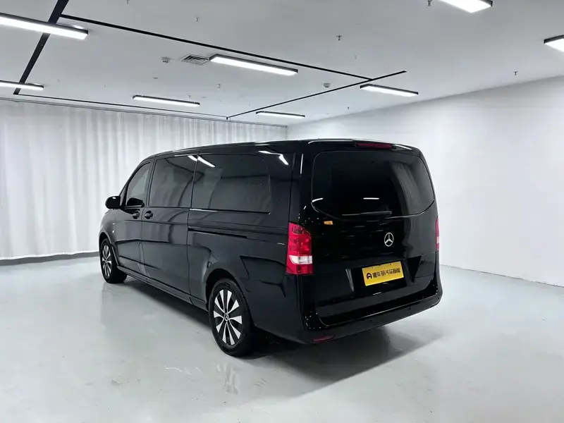 2023 Mercedes-Benz Vito с пробегом 33 500 км