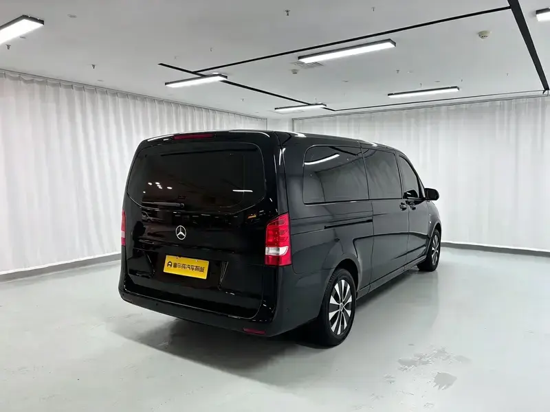 2023 Mercedes-Benz Vito с пробегом 33 500 км