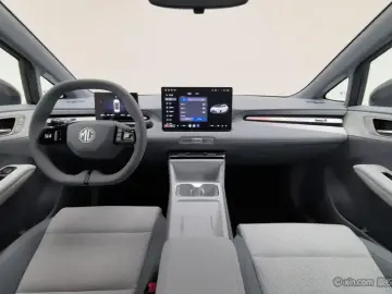 2026 MG 4 EV с пробегом 10 200 км