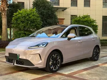 2026 MG 4 EV с пробегом 8 600 км