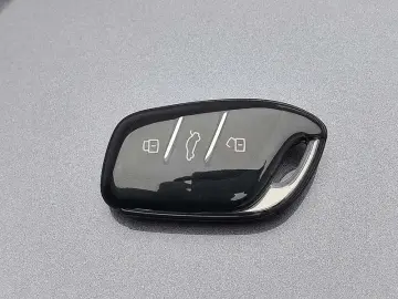 2026 MG 4 EV с пробегом 1 300 км