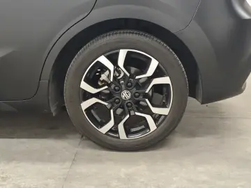 2026 MG 4 EV с пробегом 23 600 км