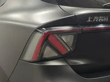 2026 MG 4 EV с пробегом 23 600 км