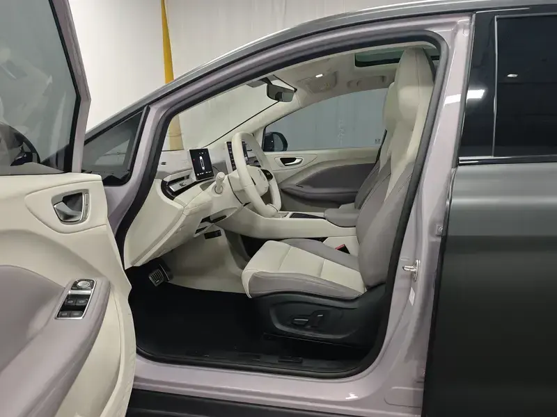 2026 MG 4 EV с пробегом 23 600 км