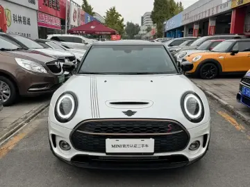 2023 Mini Clubman с пробегом 10 800 км