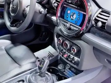 2019 Mini Clubman с пробегом 33 900 км