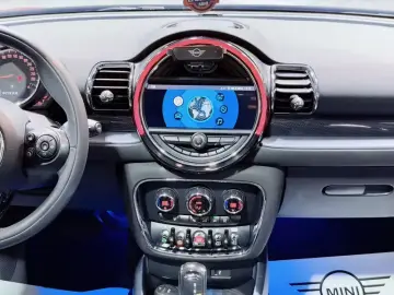 2019 Mini Clubman с пробегом 33 900 км