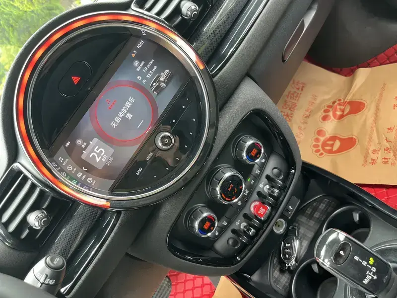 2022 Mini Clubman с пробегом 88 000 км