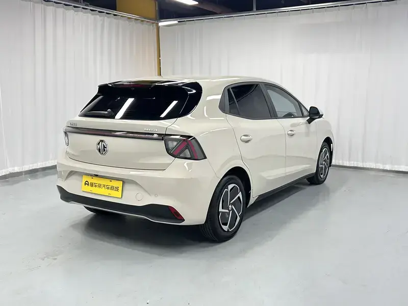 2026 MG 4 EV с пробегом 3 400 км