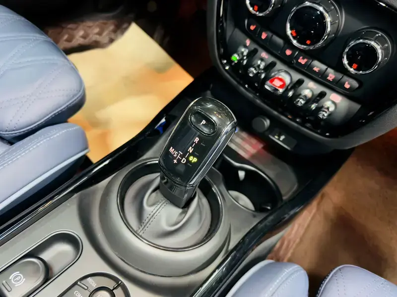 2021 Mini Clubman с пробегом 19 000 км