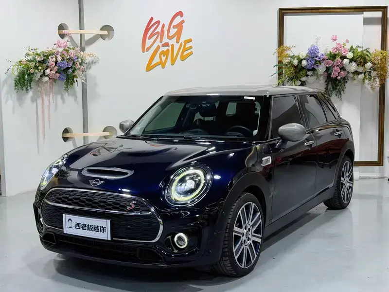 2022 Mini Clubman с пробегом 68 900 км