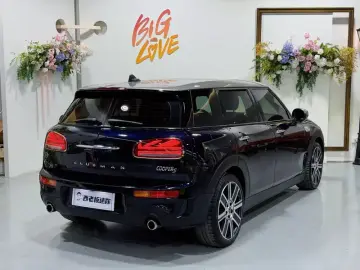 2022 Mini Clubman с пробегом 68 900 км