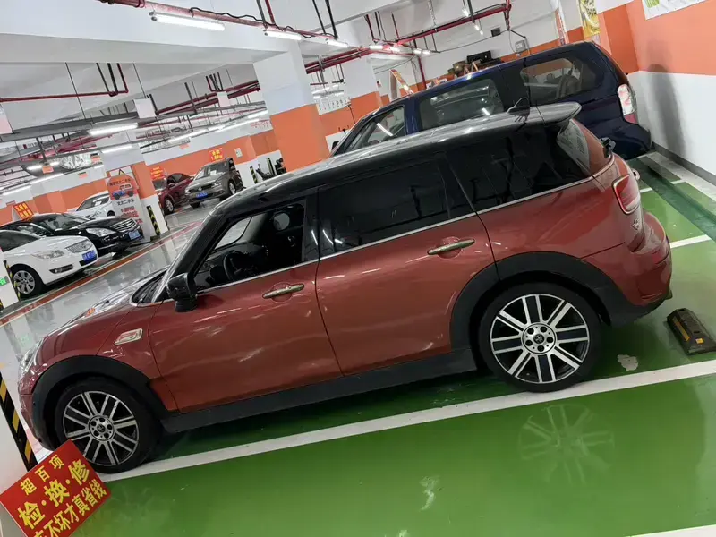 2021 Mini Clubman с пробегом 176 000 км