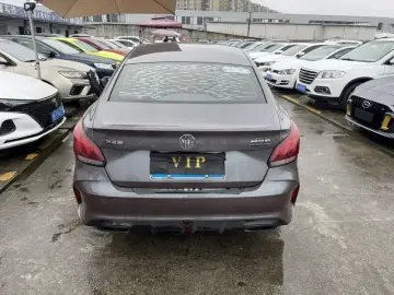 2022 MG 5 Scorpio с пробегом 16 000 км