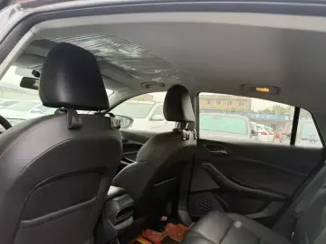 2022 MG 5 Scorpio с пробегом 16 000 км