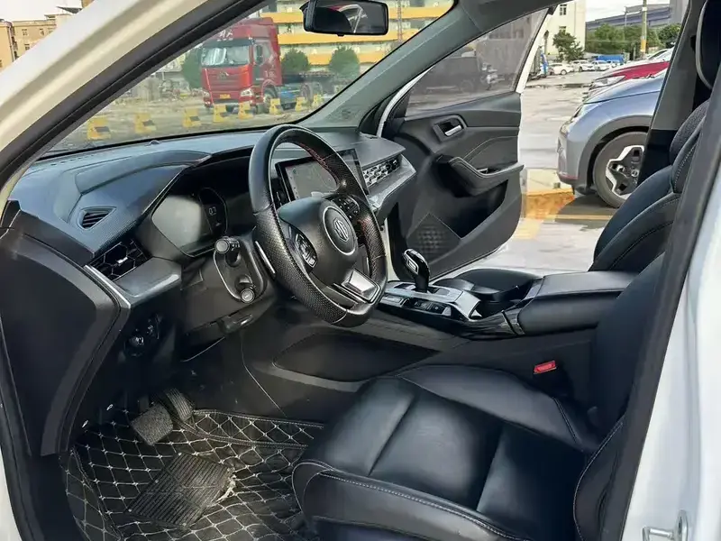 2022 MG 5 Scorpio с пробегом 42 000 км