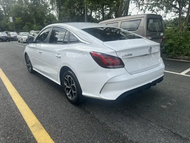 2023 MG 5 Scorpio с пробегом 22 000 км