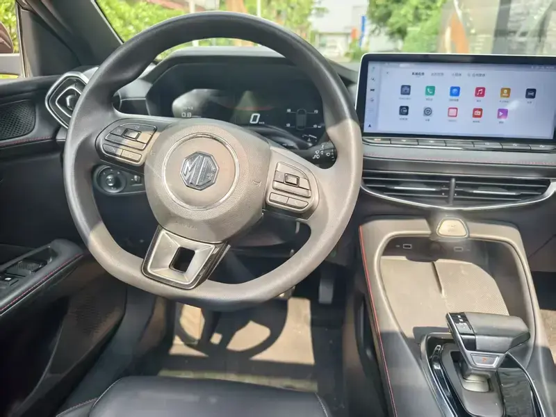 2025 MG 5 Scorpio с пробегом 14 000 км