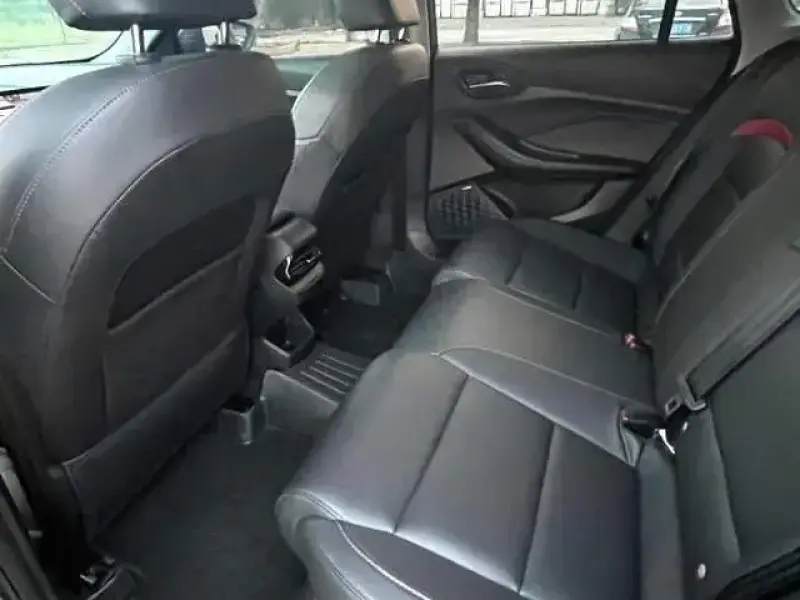 2022 MG 5 Scorpio с пробегом 20 000 км