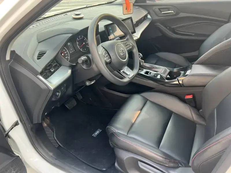2021 MG 5 Scorpio с пробегом 40 000 км