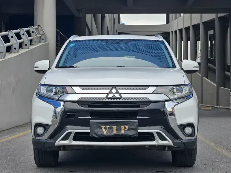 2019 Mitsubishi Outlander с пробегом 120 000 км