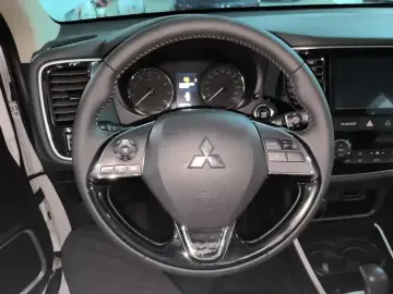 2019 Mitsubishi Outlander с пробегом 139 700 км