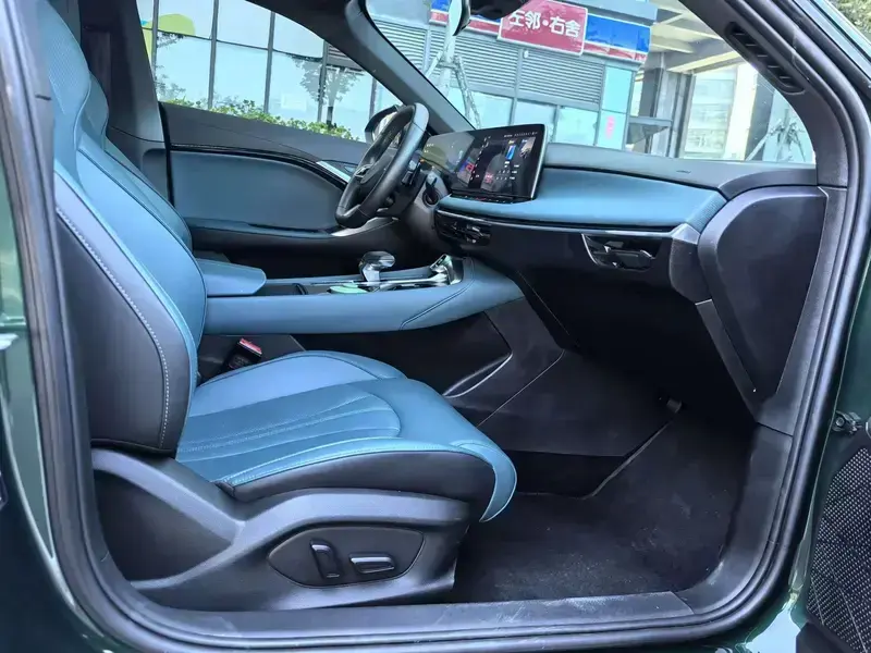 2025 MG 7 с пробегом 10 000 км