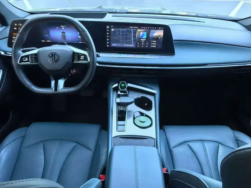 2025 MG 7 с пробегом 10 000 км