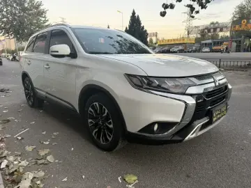 2019 Mitsubishi Outlander с пробегом 120 000 км