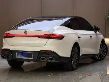 2023 MG 7 с пробегом 27 500 км