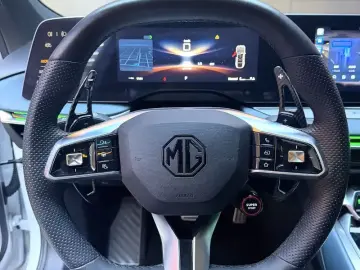 2023 MG 7 с пробегом 27 500 км