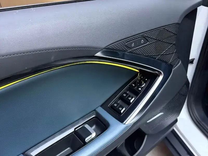 2023 MG 7 с пробегом 27 500 км