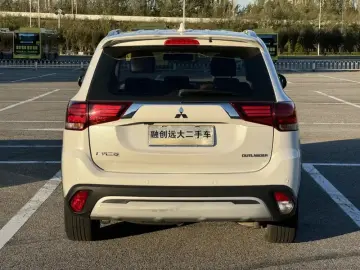 2019 Mitsubishi Outlander с пробегом 46 000 км