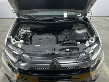 2019 Mitsubishi Outlander с пробегом 107 100 км