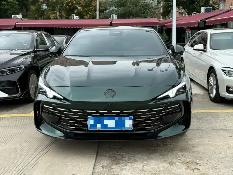 2023 MG 7 с пробегом 13 700 км